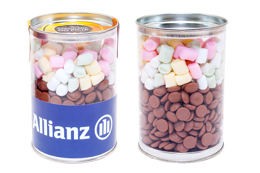 Kuum shokolaadijook koos vahukommidega